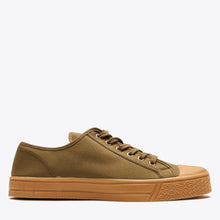 Load image into Gallery viewer, Military Gum Low Top - Military Green