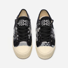 Load image into Gallery viewer, Pendleton® Low Top - Grey Scale