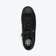 Load image into Gallery viewer, Military Felt Chukka - Black