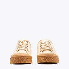 Load image into Gallery viewer, Military Gum Low Top - Off White
