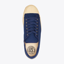 Load image into Gallery viewer, Military Gum Low Top - Navy